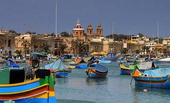 Blue Grotto & Sunday Market in Marsaxlokk Fischerdorf