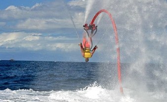 Flyboarding in Playa Blanca