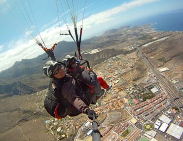Paragliding / Gleitschirmfliegen