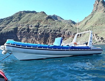 Anaga - Wassertaxi für Taucher
