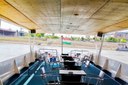 Cruise sightseeing Budapest.jpg