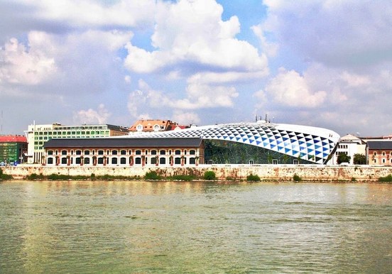 Danube river cruise.jpg