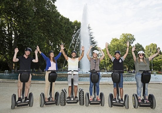Segway sightseeing Budapest.jpg