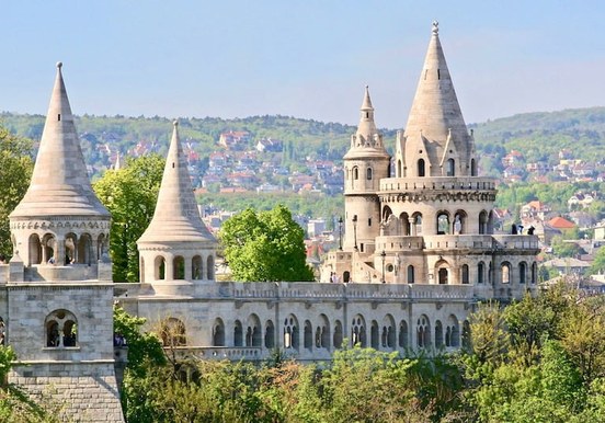 fishermens bastion Budapest.jpg