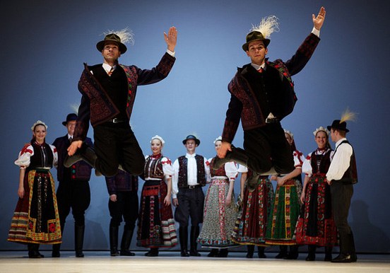 Hungarian folk perfomance