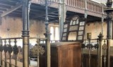 Jewish synogogue interior.jpg