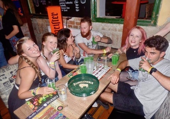 Pub Crawl in Budapest make new friends.jpg