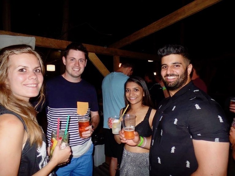 Budapest pub crawl fun night out.jpg