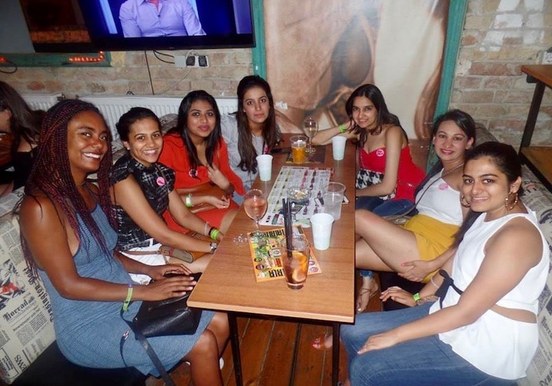 Pub crawl tour Budapest.jpg