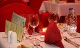 romantic dinner and Budapest cruise date on Valentine's Day