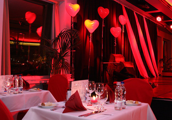 Valentine's Day romantic cruise in Budapest