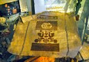 fine linen from sea silk weaving in Sant’Antioco