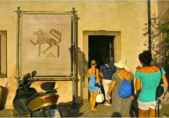tour in Sant’Antioco Phoenician city