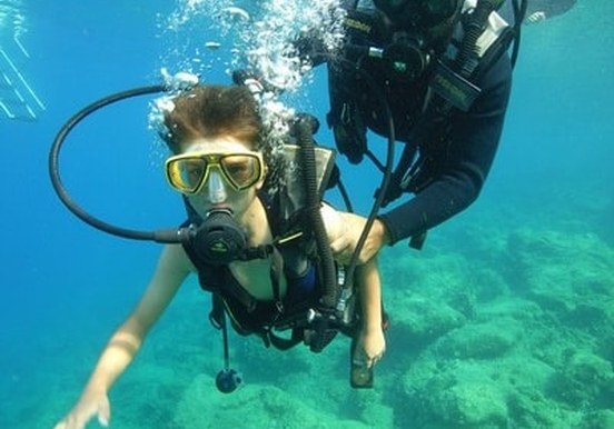 Junior diving course in Gozo island.jpg