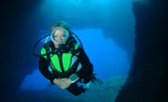 Speciality Diving in Cavern - CMAS/IAC