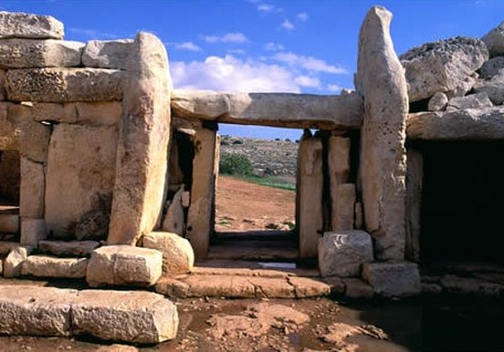 Malta prehistoric temple tour .jpg
