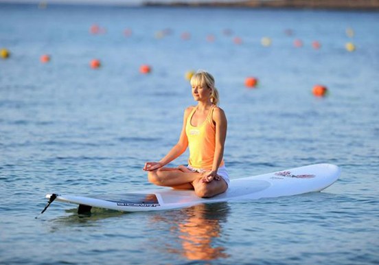 yoga in Mellieha bay