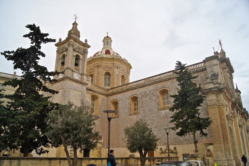 DSC05479-min.jpg