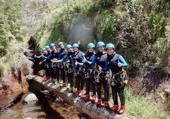 Happy faces canyoning in Madeira-min.jpeg