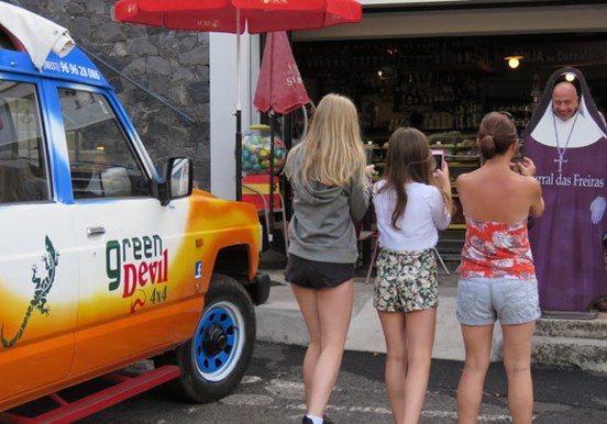 Sightseeing in Picos dos Barcelos