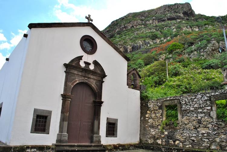 Capela de Sao Roque- Machico- Madeira-4 (Copy).jpg