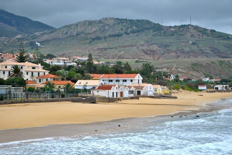 View of Porto Santo from jetty Small jetty near Praca do Barqueiro -square- Porto Santo-7 (Copy).jpg