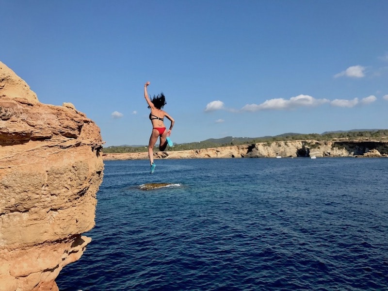 Cliff diving Ibiza jeep tour.jpg