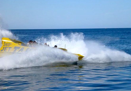 speed up using jet boat 360° in Ibiza