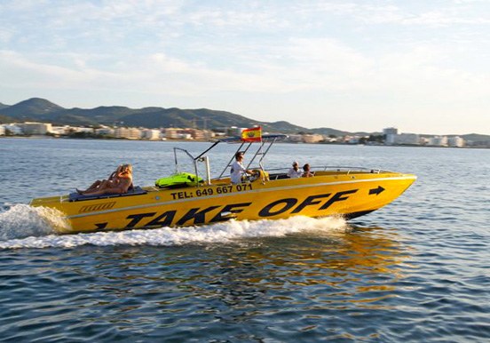 speedboat for parasailing in Ibiza