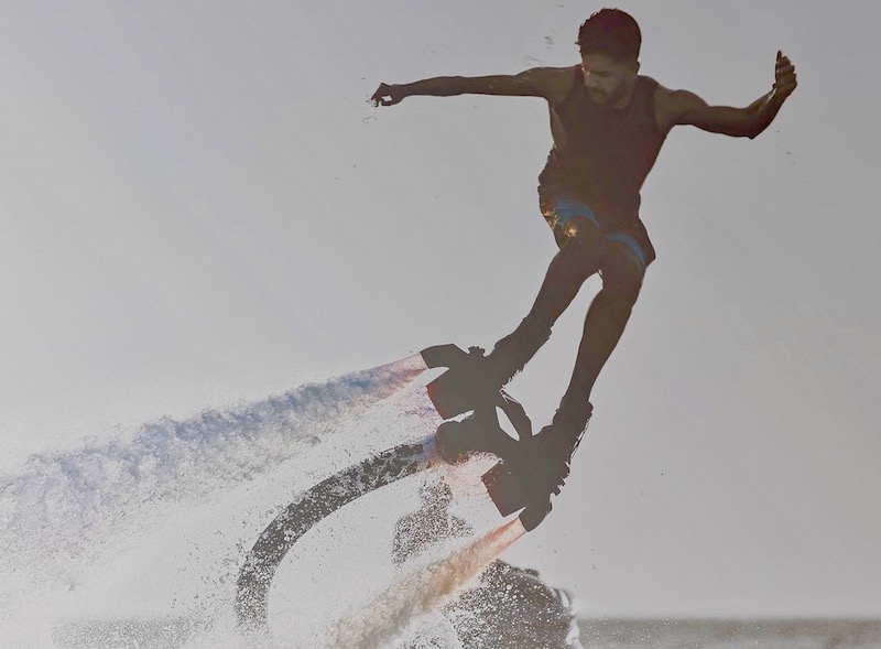 Flyboard alcudia Mallorca.jpg