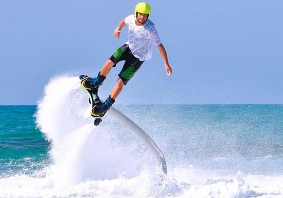 Flyboard in Alcudia bay Mallorca.jpg