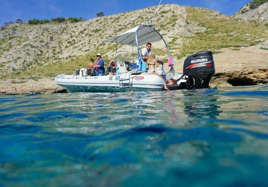 Mallorca boat tour northern coast.jpg