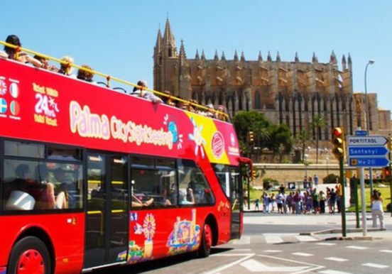 Palma de Mallorca city bus tour