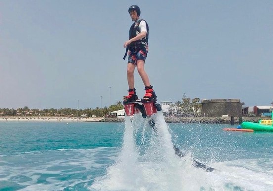 Flyboard experience Caleta de Fuste.jpg