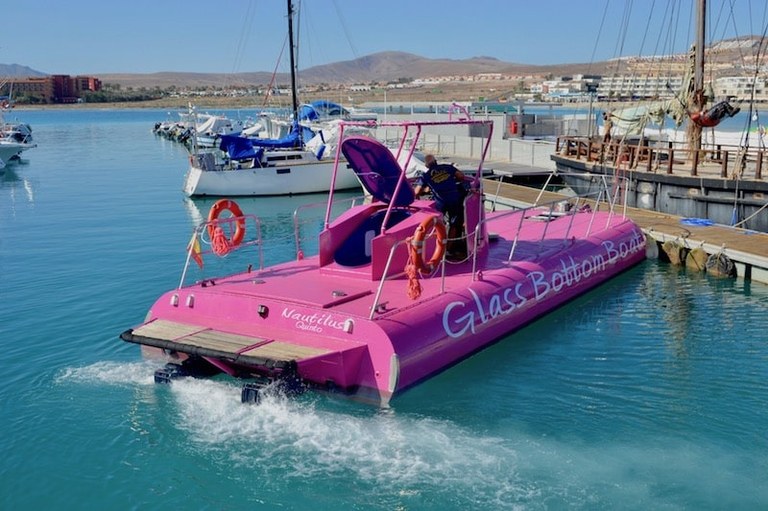 Glass bottom boat excursion Fuerteventura.jpg