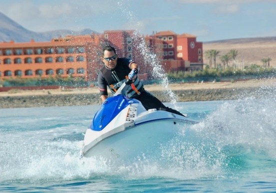 Jet ski Caleta de Fuste.jpg