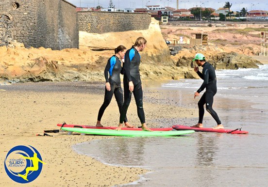 Cotillo beach surfing lessons