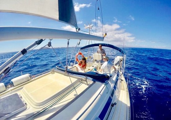 Corralejo sailing tour in small group.jpg