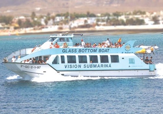Celia Cruz Glass Bottom Boat-min.jpg