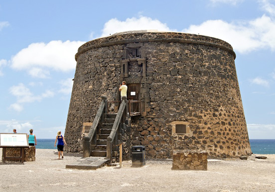 El Cotillo - Castillo del Tostón