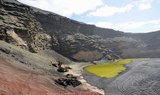 The green lake in the golfo region of Lanzarote.jpg