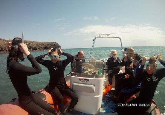Snorkelling with a boat.JPG