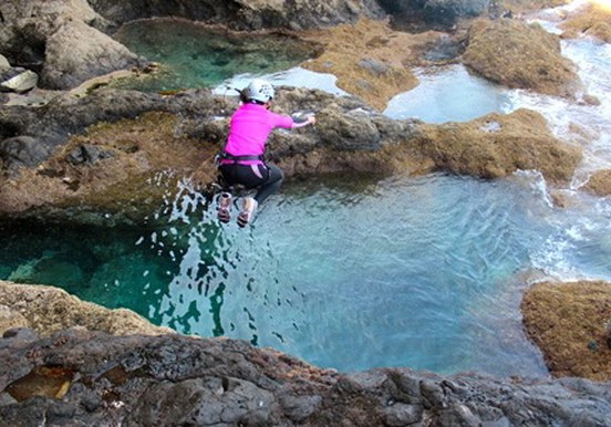 Gran Canaria coasteering jump off cliff