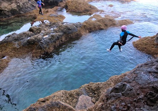 Gran Canaria coasteering jumping off water