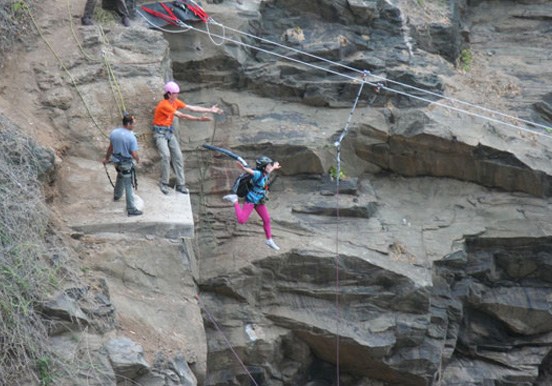 Gran Canaria rope jumping open arms