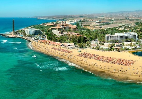 Maspalomas dune beach resort.jpg