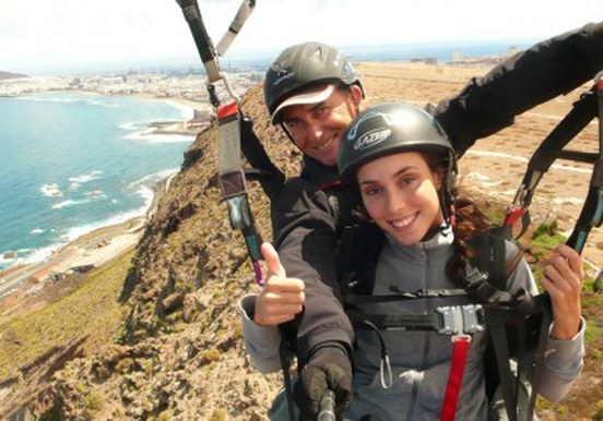 Tandem paragliding in Gran Canaria with guide