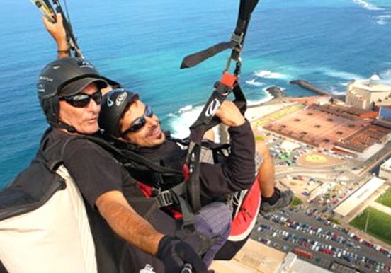 Tandem paragliding in Gran Canaria