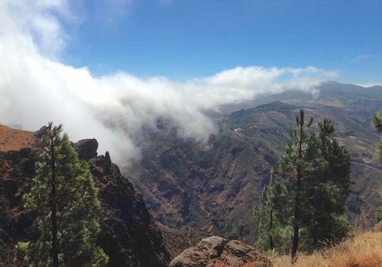 Sea of clouds Artenara hike Gran Canaria.jpg