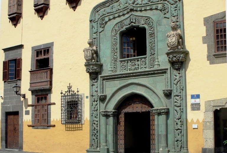Christopher columbus house.jpg